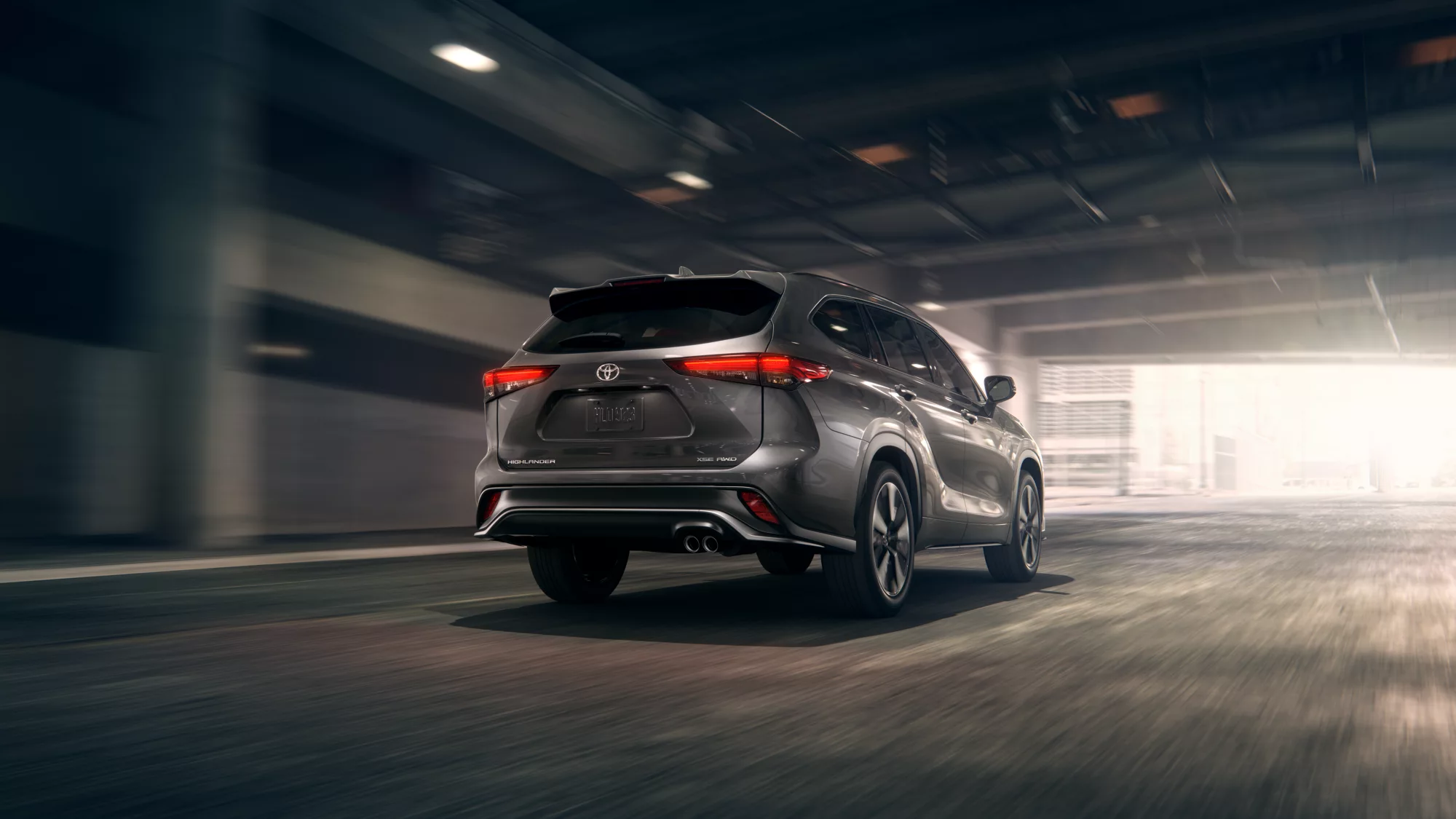 Toyota Highlander back